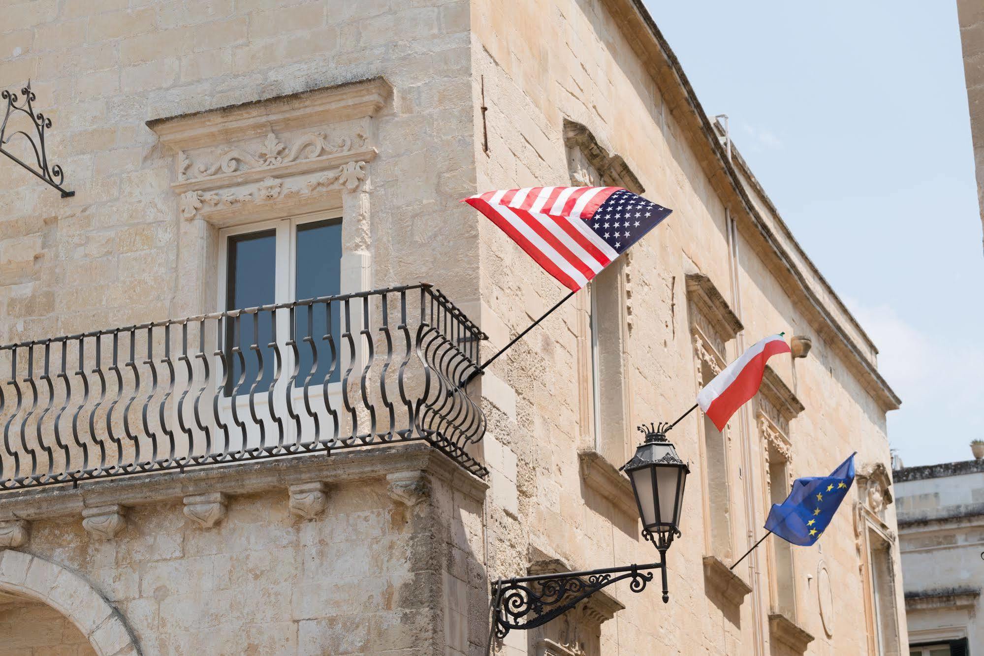 Gatto Bianco La Dimora Storica Bed & Breakfast Lecce Exterior photo